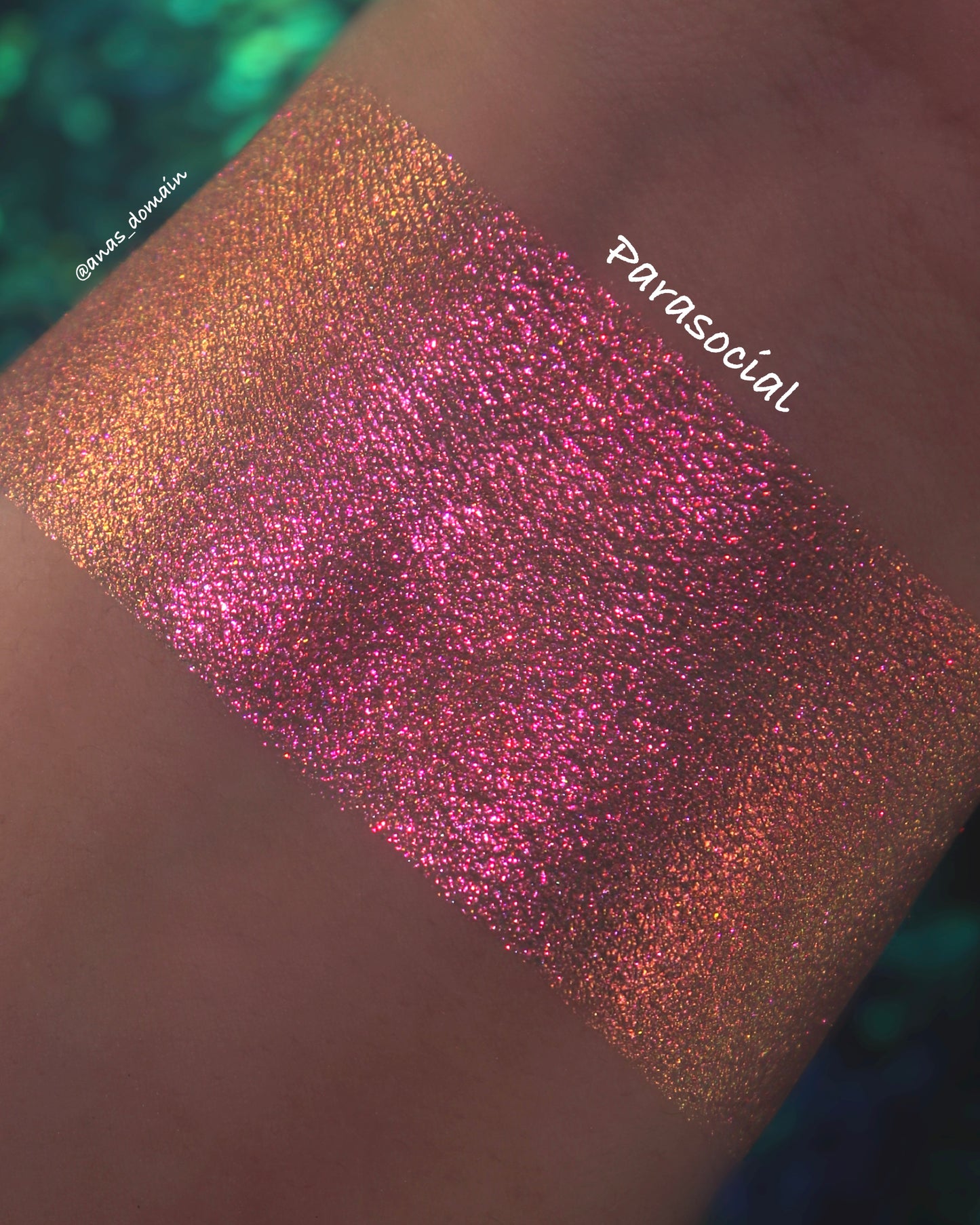 Parasocial Moon Dust- Multichrome Loose Powder Eyeshadow