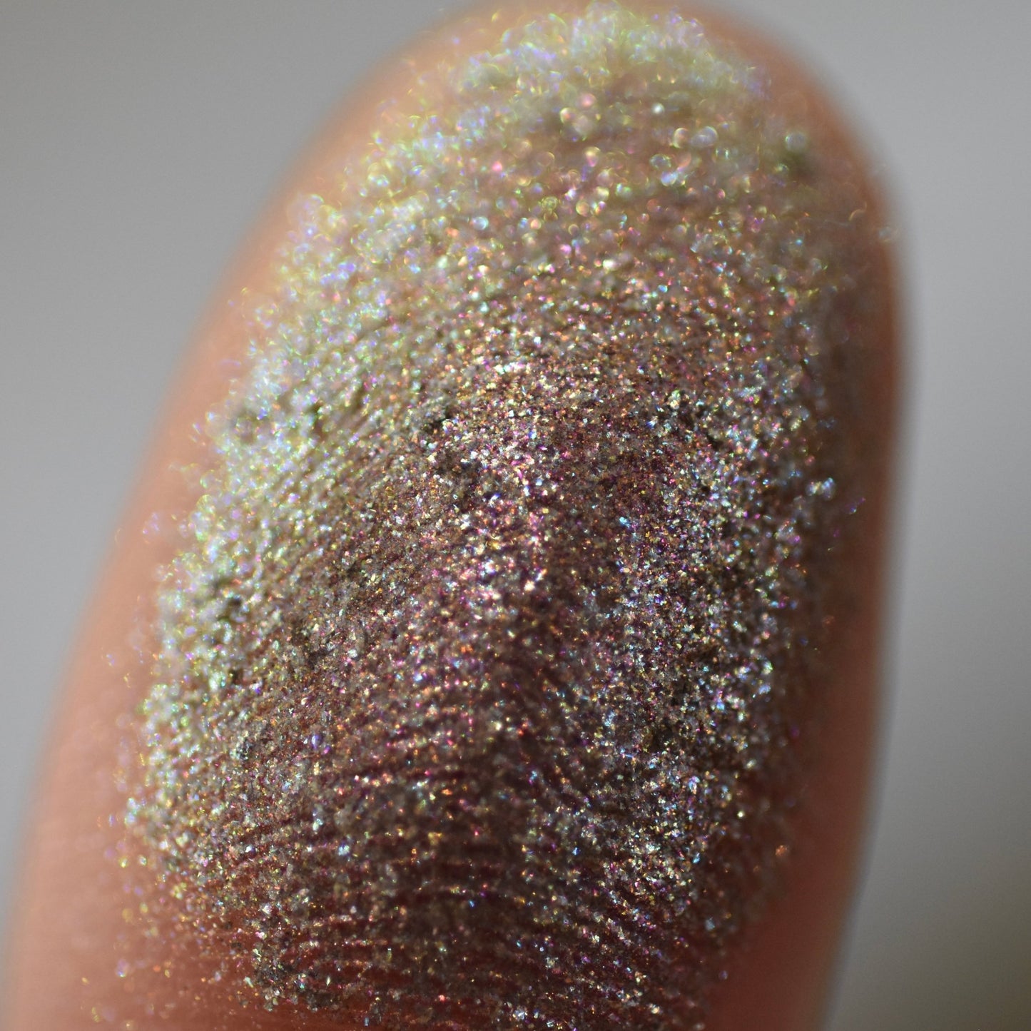 Howl Multichrome Pressed Eyeshadow - Ensley Reign Cosmetics