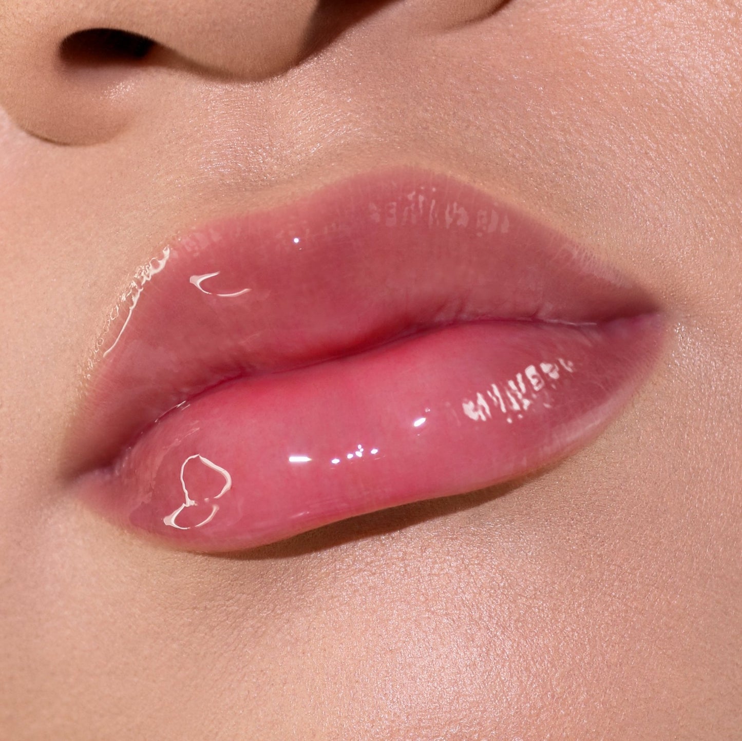 It Girl Lip Gloss - Ensley Reign Cosmetics