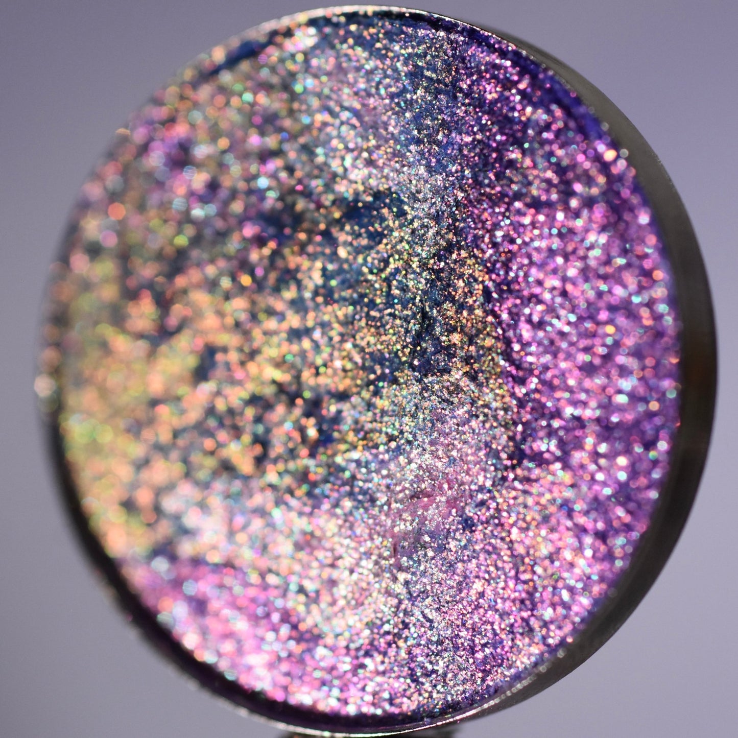 On The Glow Pressed Pigment Single - Ensley Reign Cosmetics