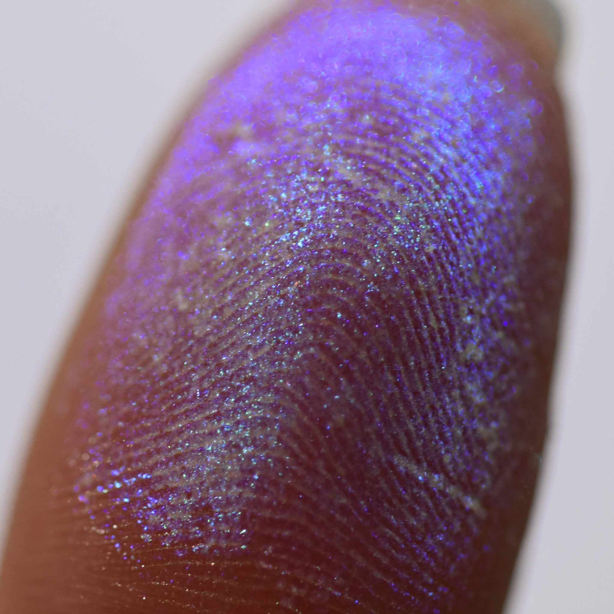 Zima Iridescent Multichrome Eyeshadow Single - Ensley Reign Cosmetics